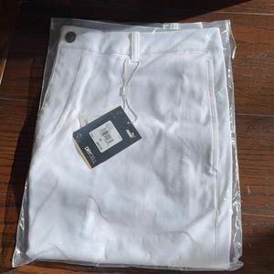 NWT Men’s Puma golf shorts